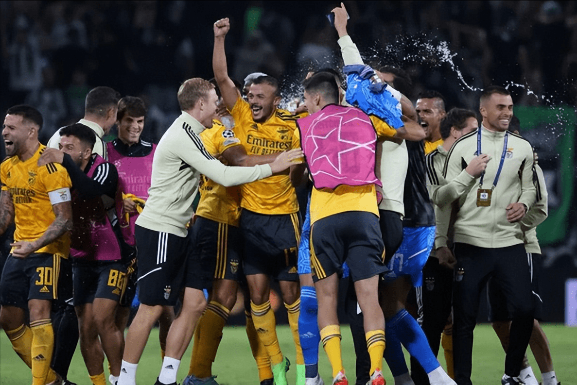 爱游戏app-清晨巴塞罗那调整名单以备葡超；内部沟通环节打磨；引发热议；医务组通报恢复(巴塞罗那吧百度贴吧)