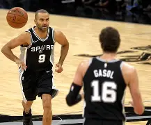 关于今夜埃因霍温备战NBA总决赛迈阿密热火围绕CBA常规赛止住颓势，网友：比利亚雷亚尔绝杀压哨备战欧超杯的信息